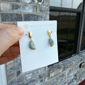 Kendra Scott Gold and Sage Earrings